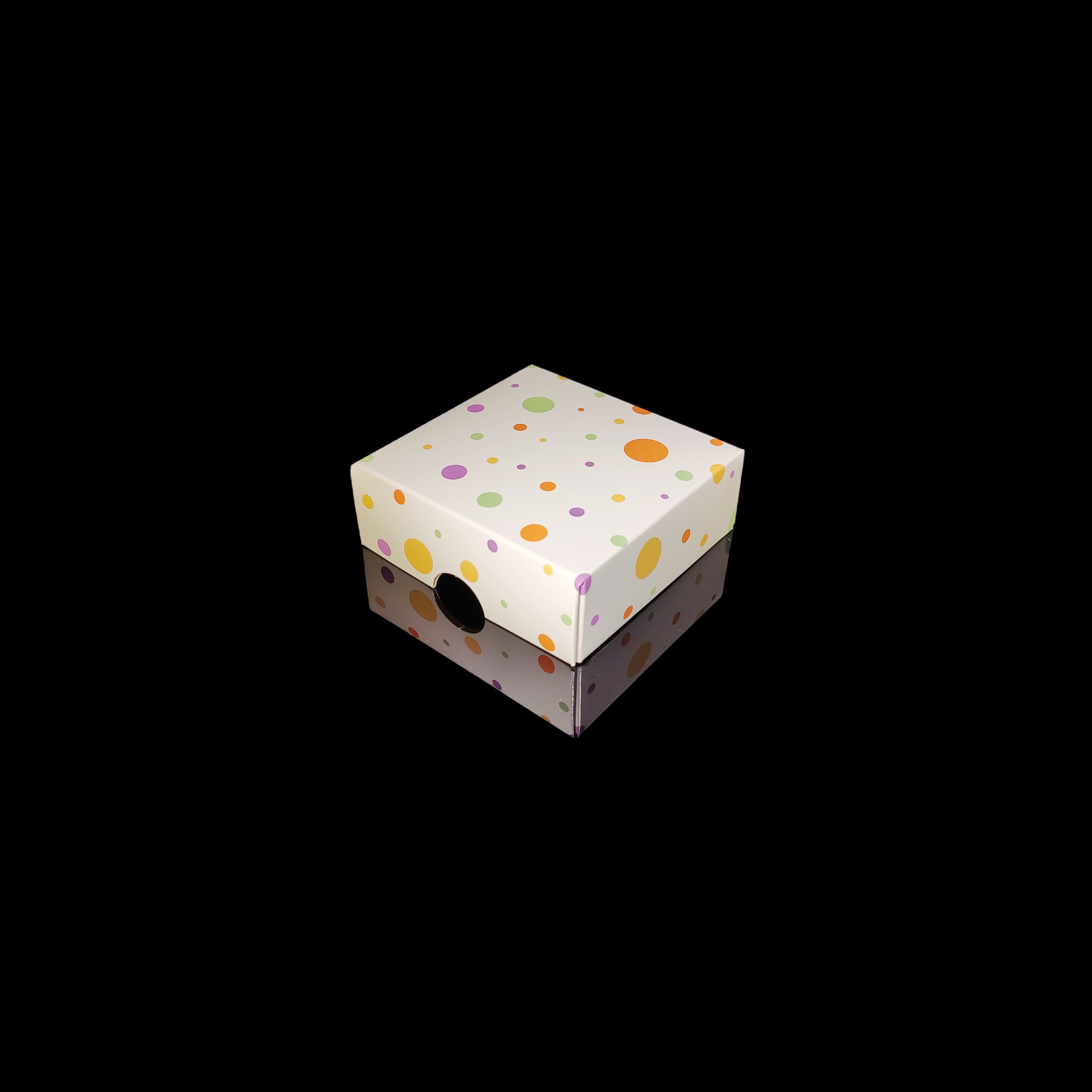 Lock till 4-bitars pralinask, prickig