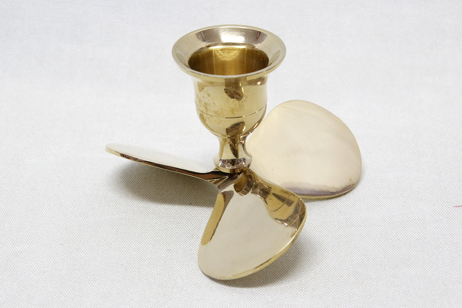 Propeller Candlestick 9x6 cm
