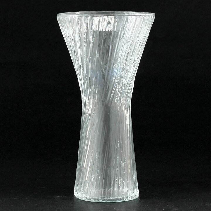 オイバ・トイッカ   Viljaシリーズ  ねじれた花瓶   Vase 1980年 17cm
