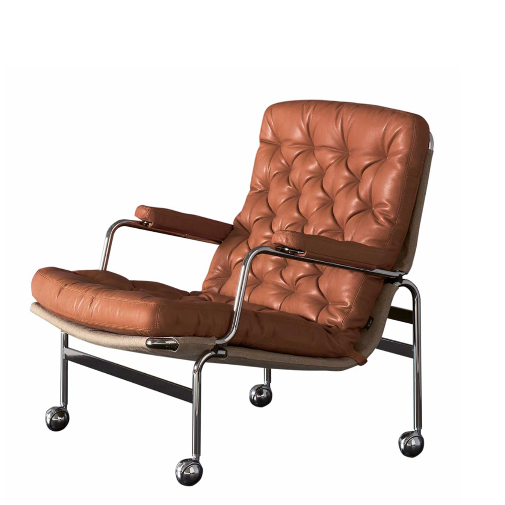 Karin 73 Armchair (Dakota Leather) -Dux