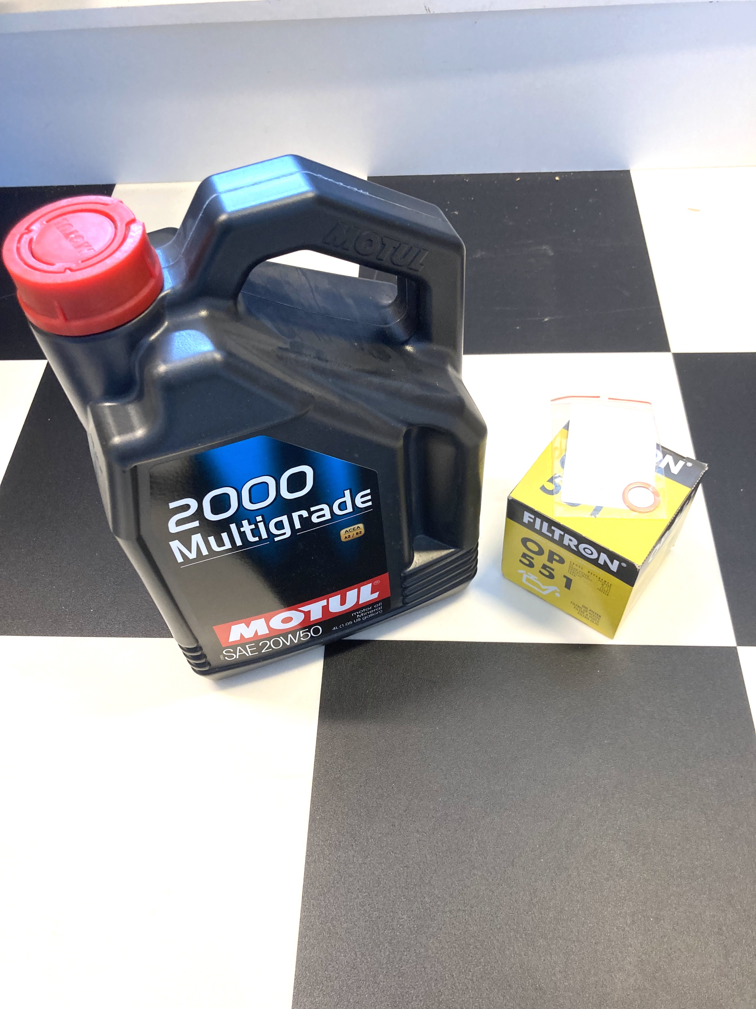 Oljeservice Paket 4cyl SAE20W-50