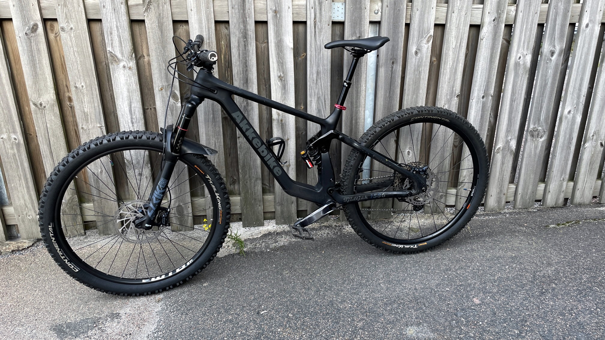 Akkebike - Tjidtják 1586  (såld) - 3