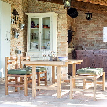 Table 120x128 Teak - Fri Form