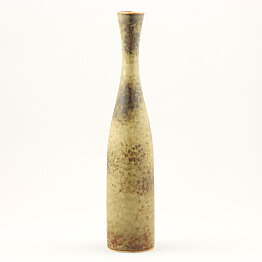 Carl-Harry Stålhane (SYB 1959) Brown Slender Bottle Vase 29 cm