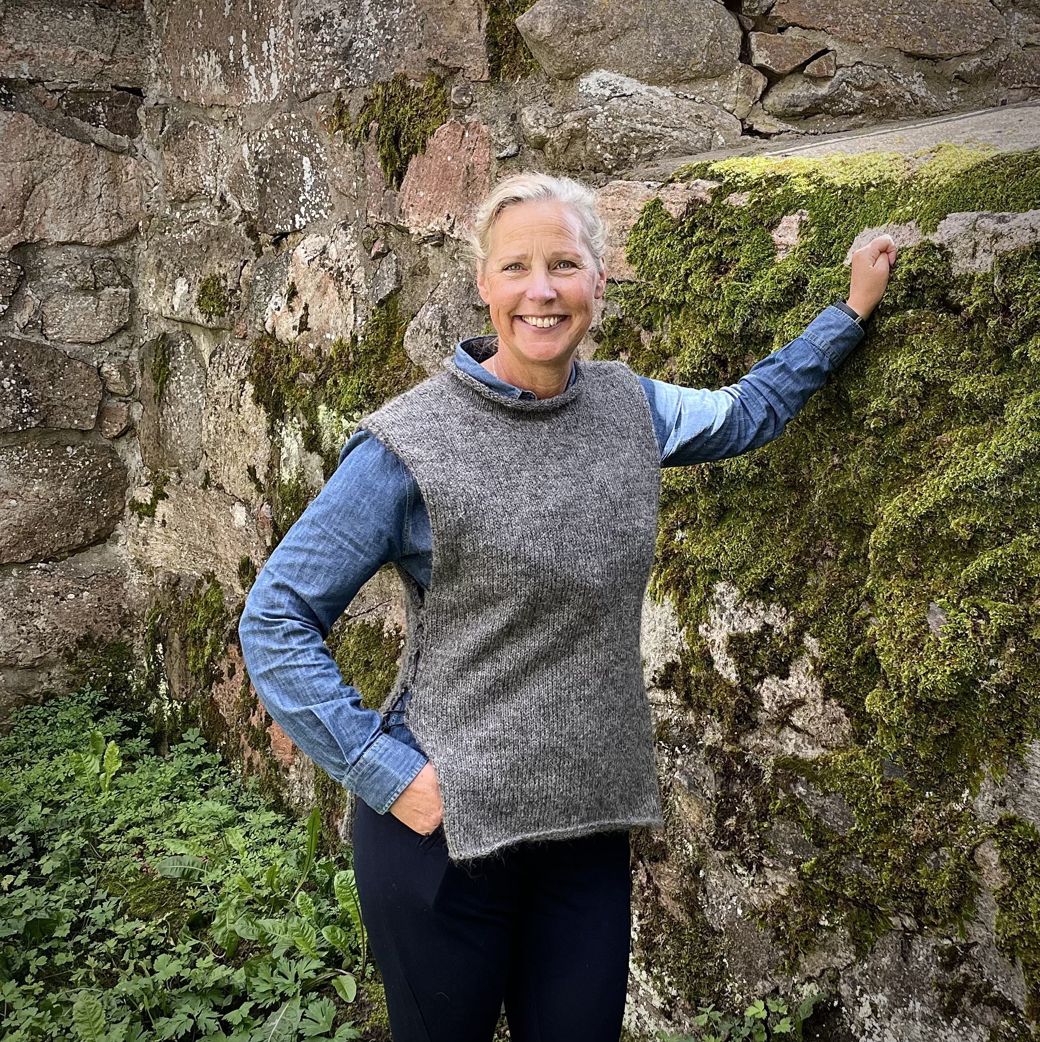 Knitting pattern "Avelsås Väst"