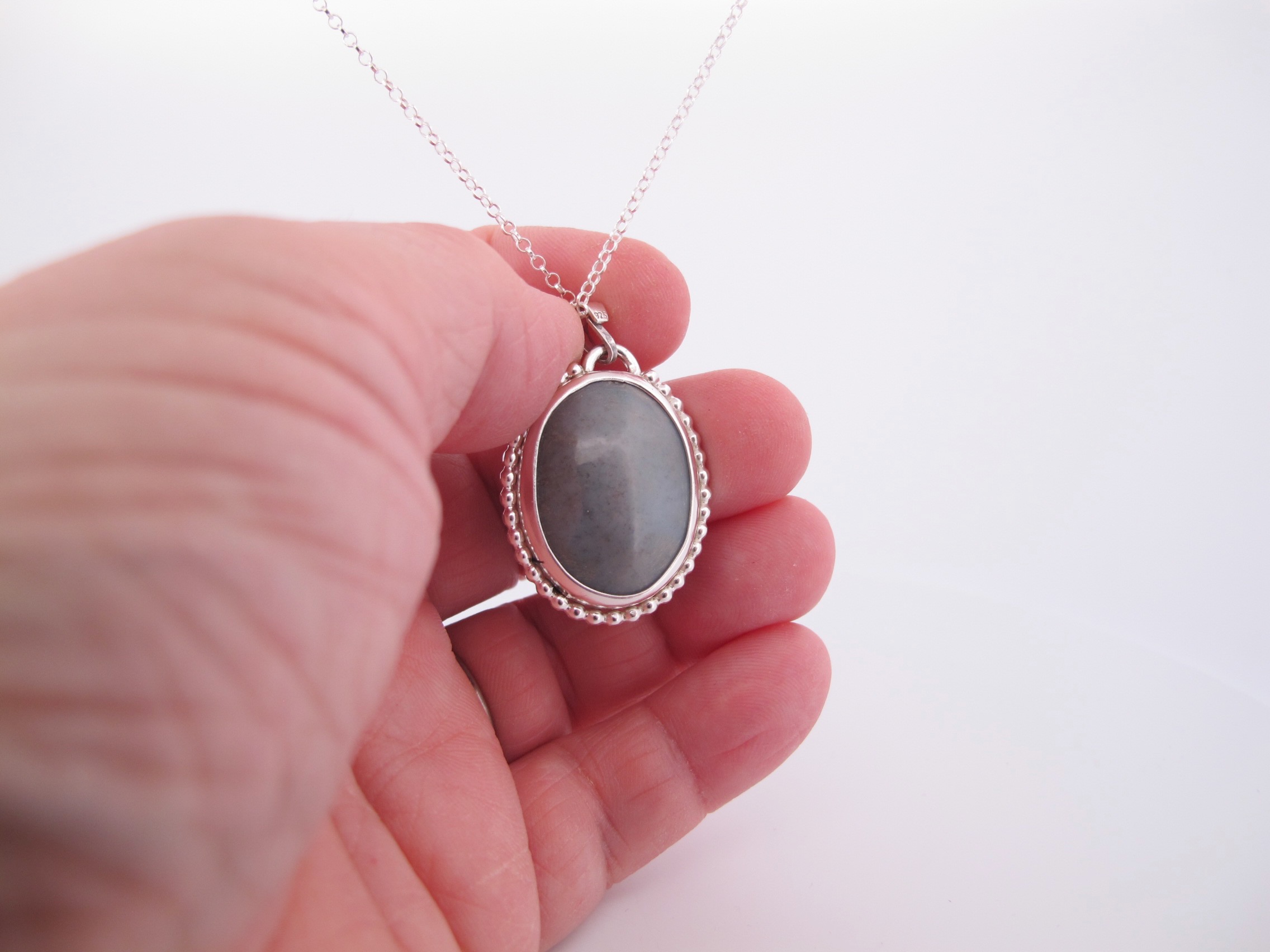 Necklace with hand cut stone 38x25mm - 4
