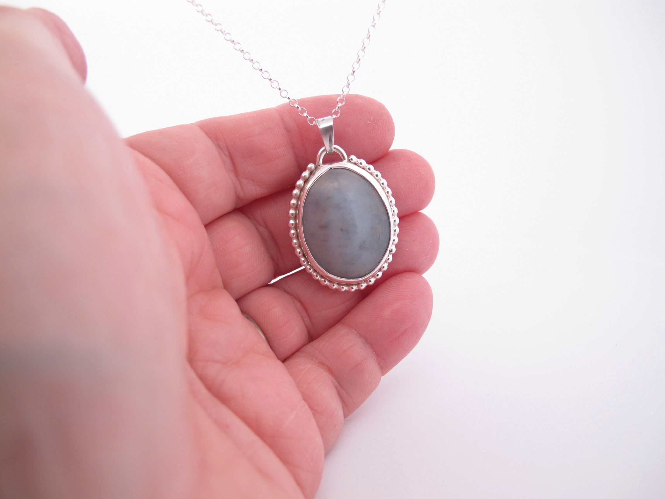 Necklace with hand cut stone 38x25mm - 2