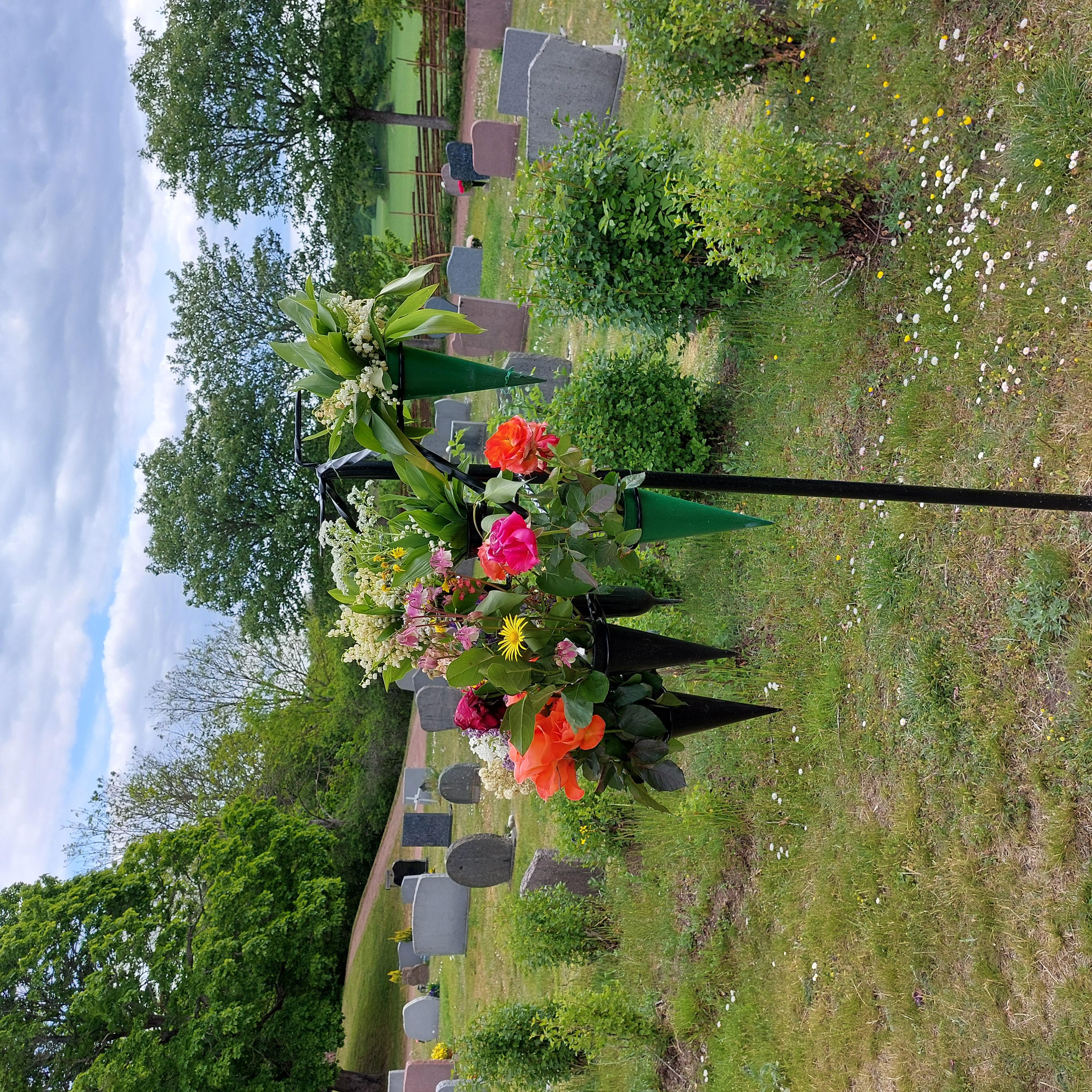Gravvas-/ljusställ för minneslundar 12-pack - 6