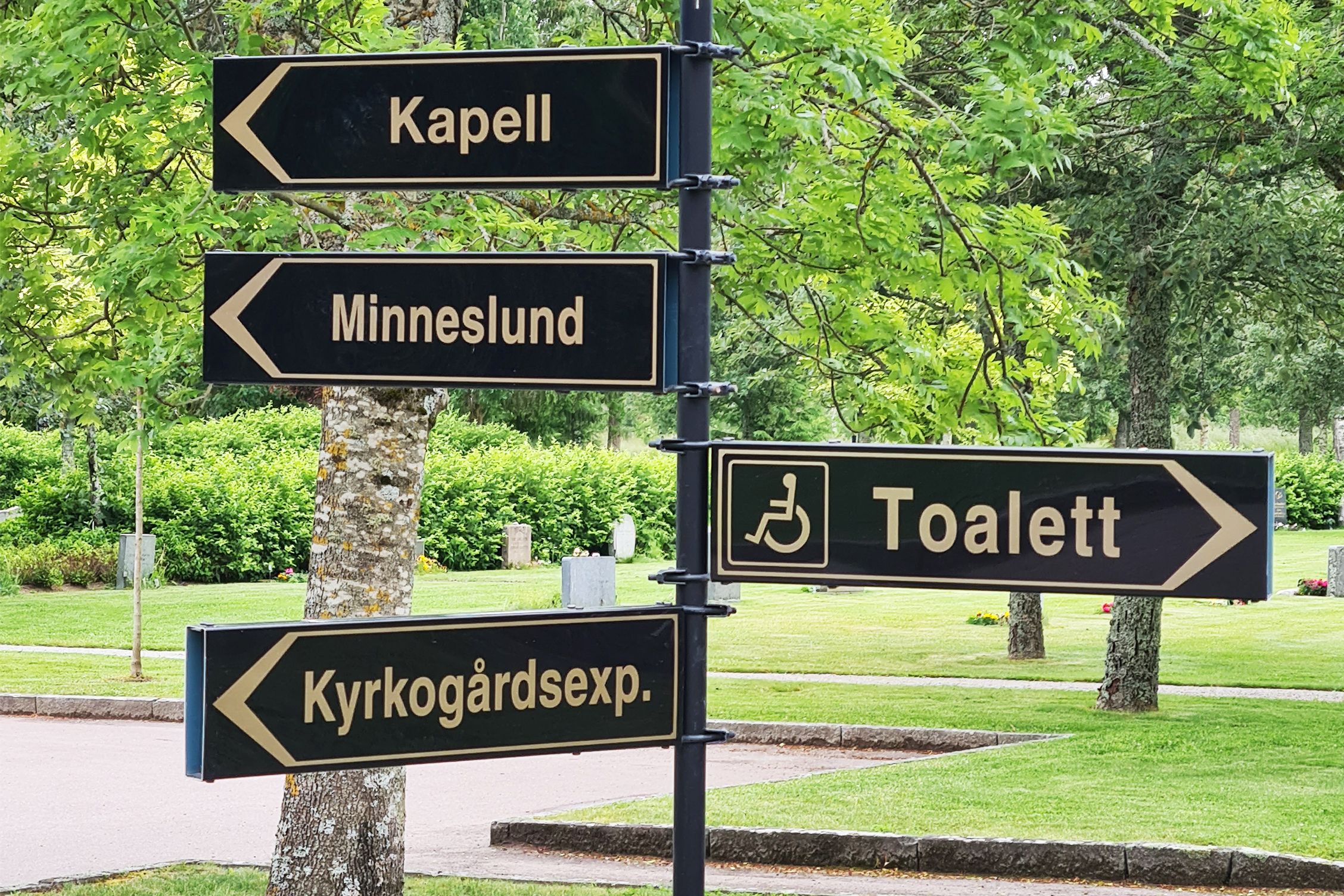 Hänvisningsskylt, Kapell - 2