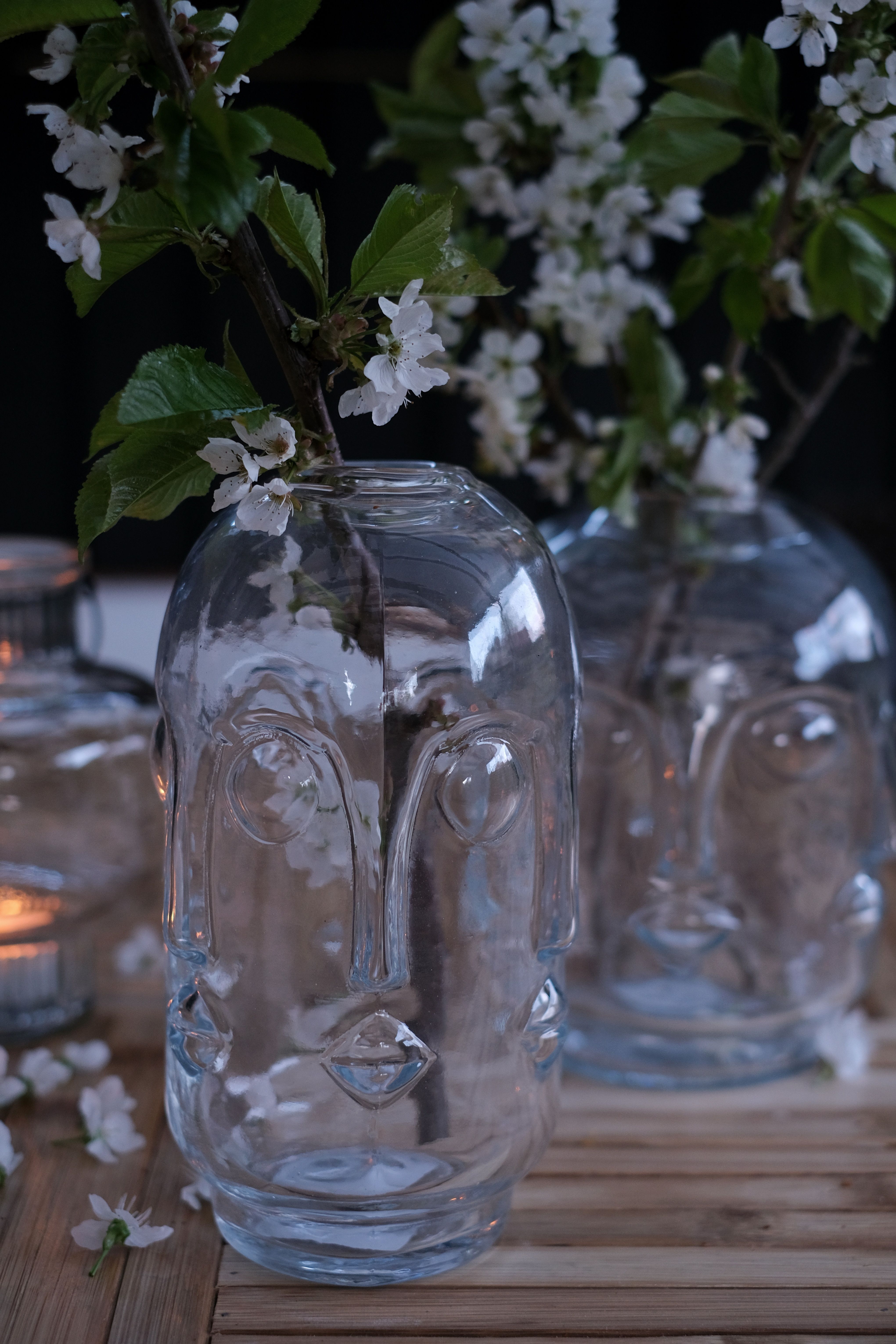Glass vase - Vase - Head - 23 cm - 6