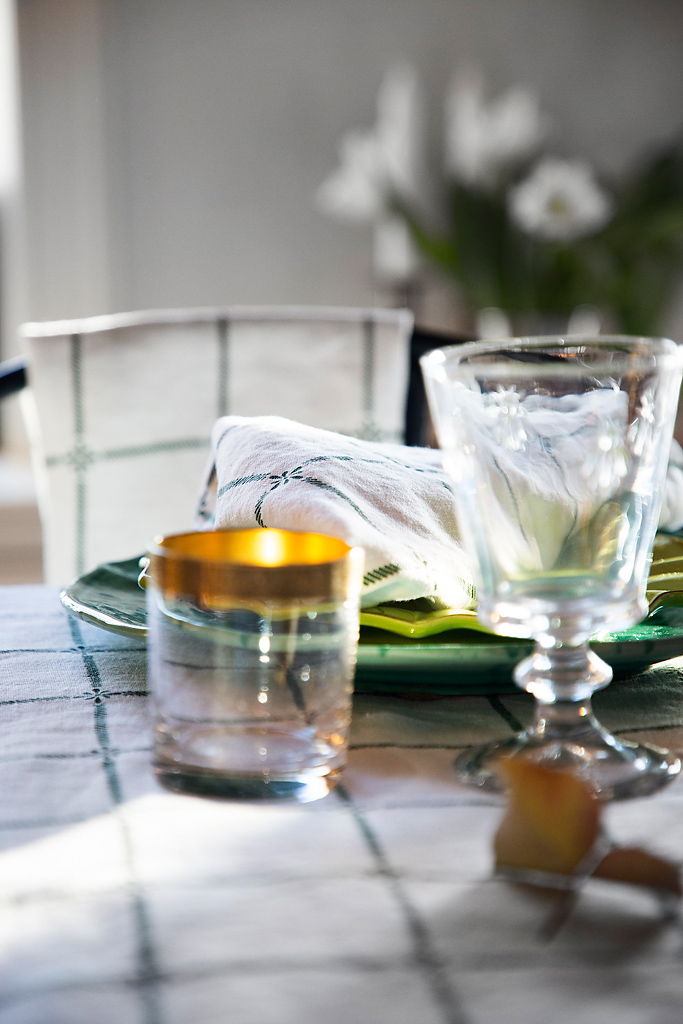 Linen Table Cloth Classic White/Green - 2