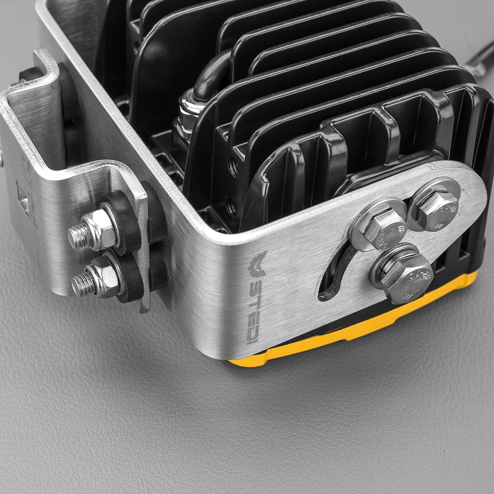 STEDI Shock 6 Mining Spec LED Flood Light | Yellow - 2