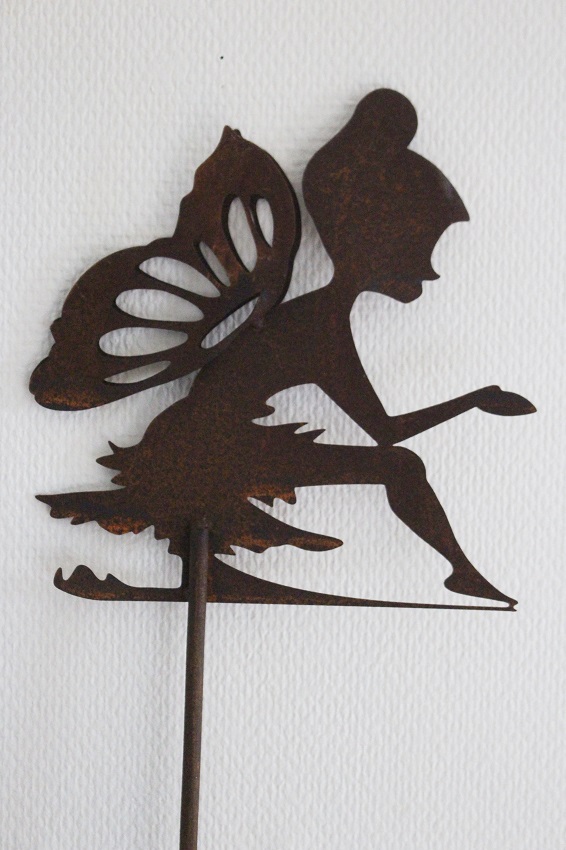 Stick med sittande ängel - Älva - Rost - 160 cm - 3
