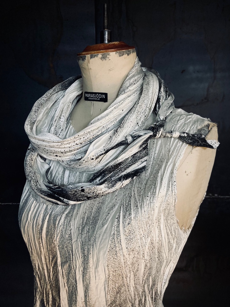CRINKLED SILK SCARF - 7