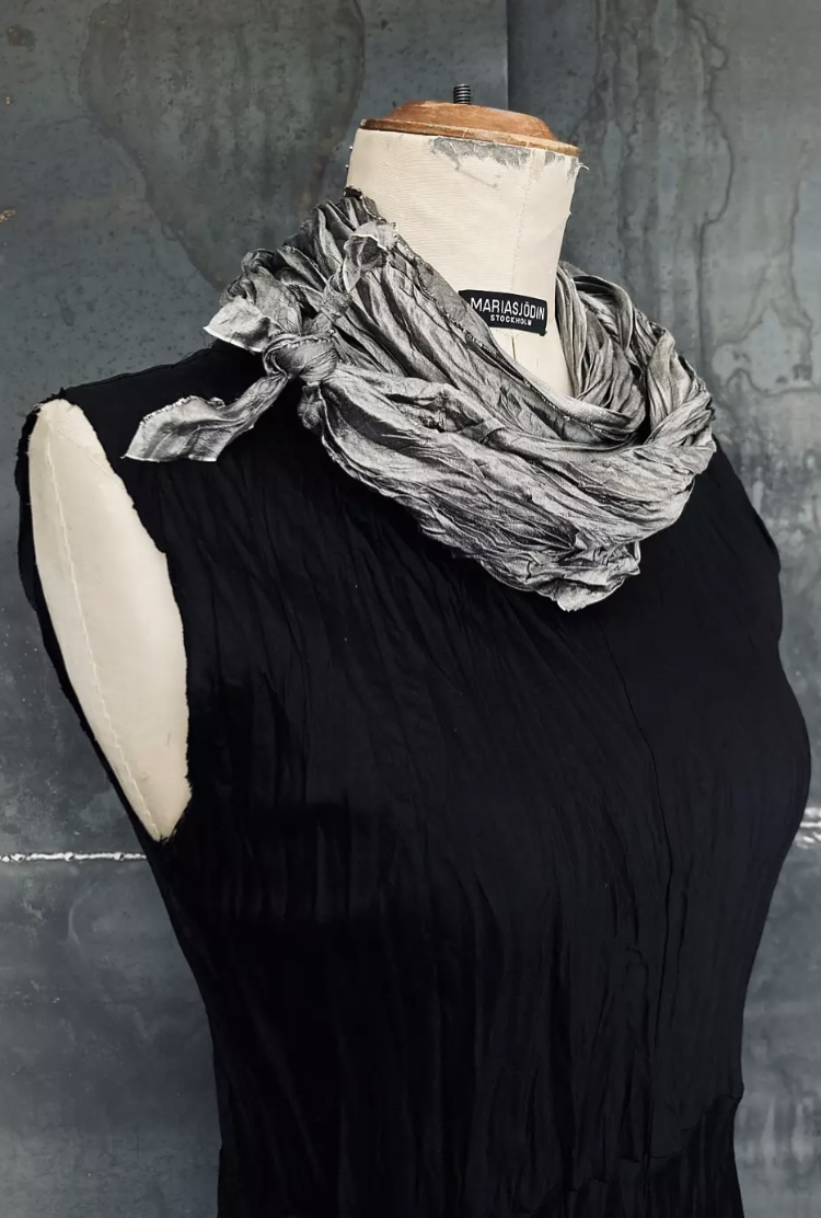 CRINKLED SILK SCARF - 3
