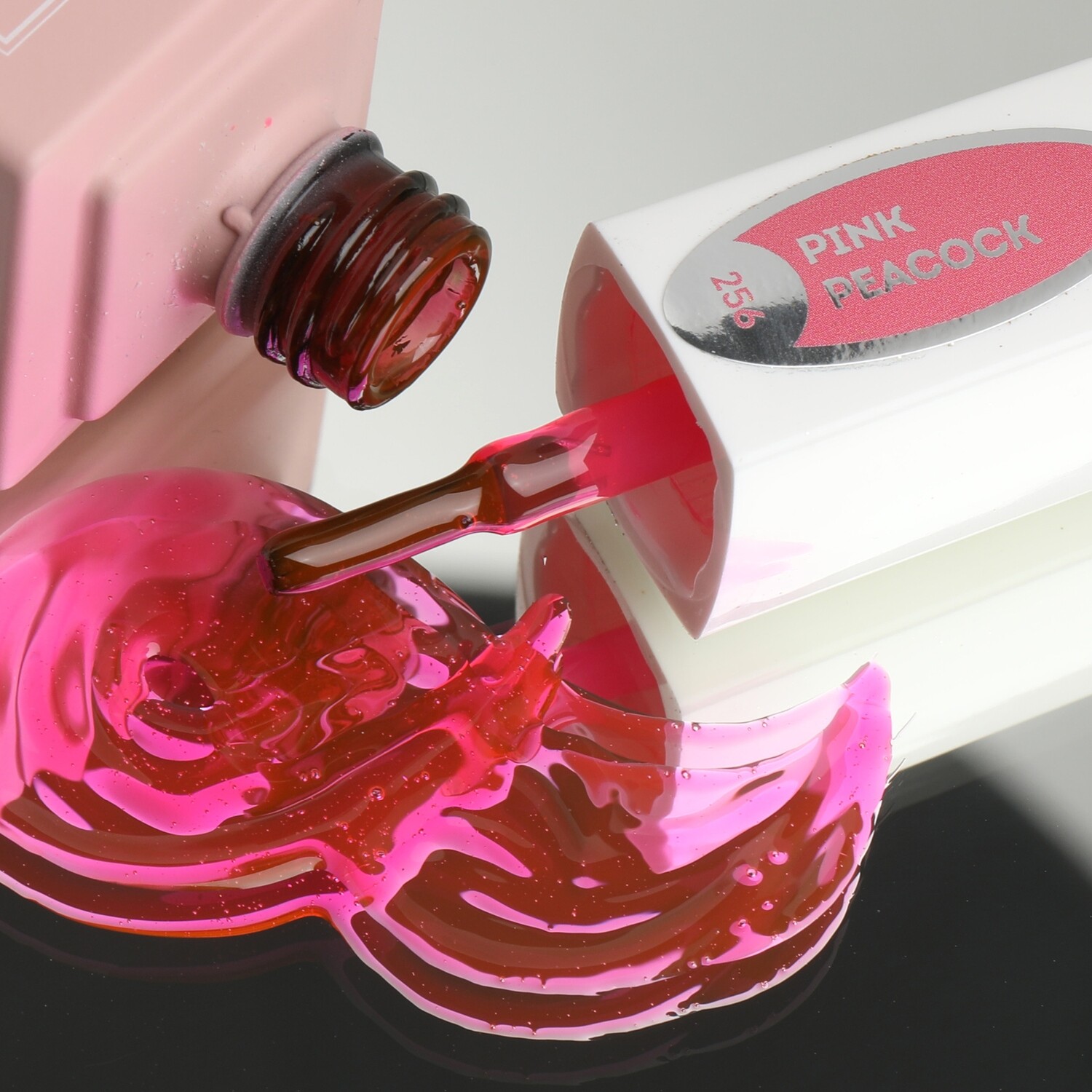 E.MiLac GL Pink Peacock #256, 9 ml. - 3