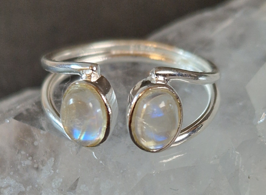 Ställbar silverring med Oval cabochon - 2