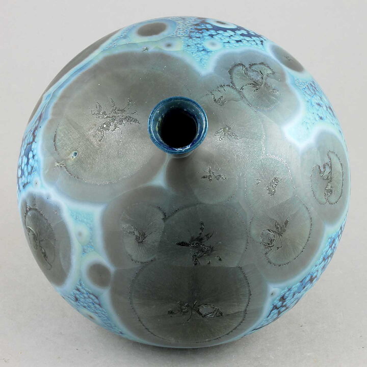 Isak Isaksson (2020) Unique Vase with Silver/Blue Crystalline Glaze 17 cm