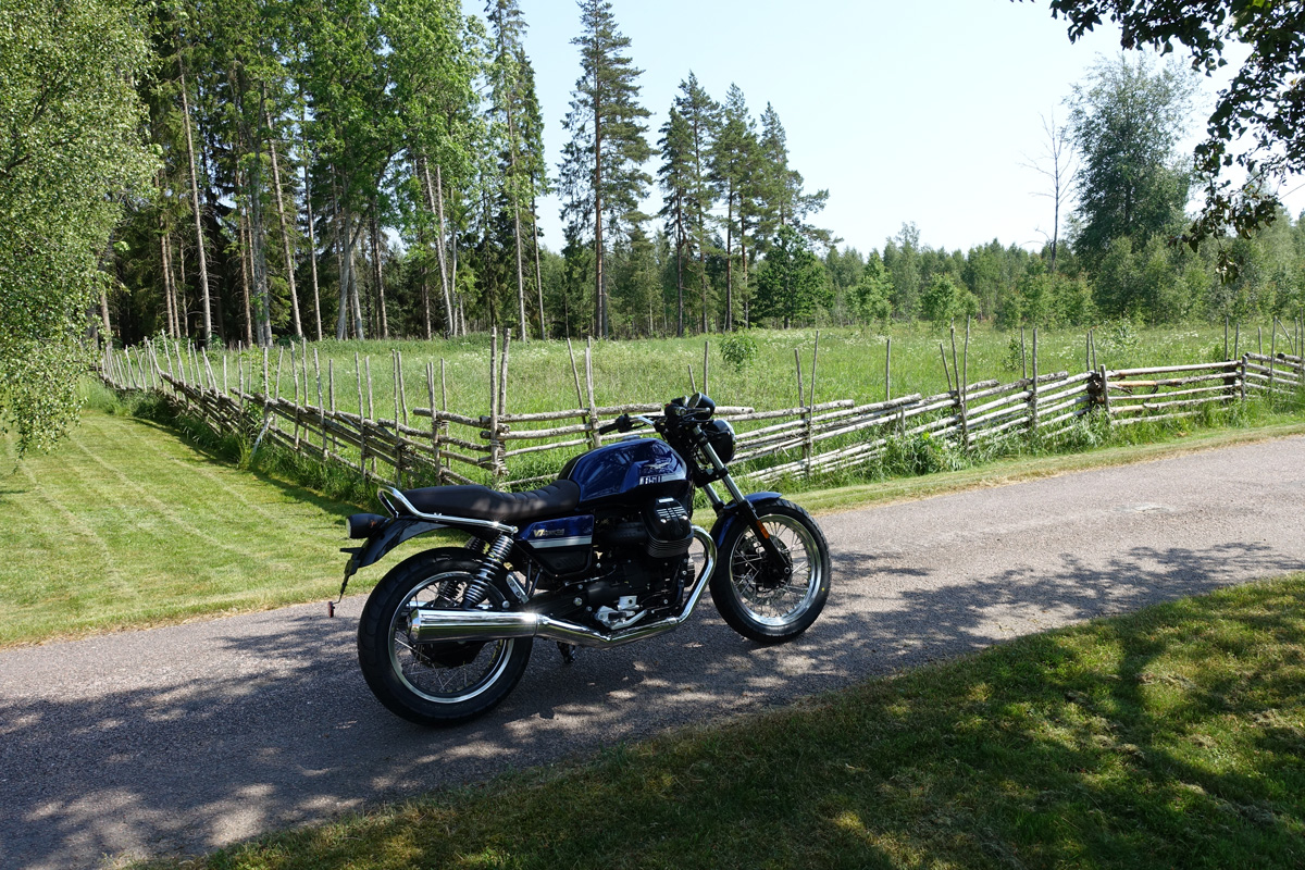 Moto Guzzi V7 Special - 2021 (såld) - 9
