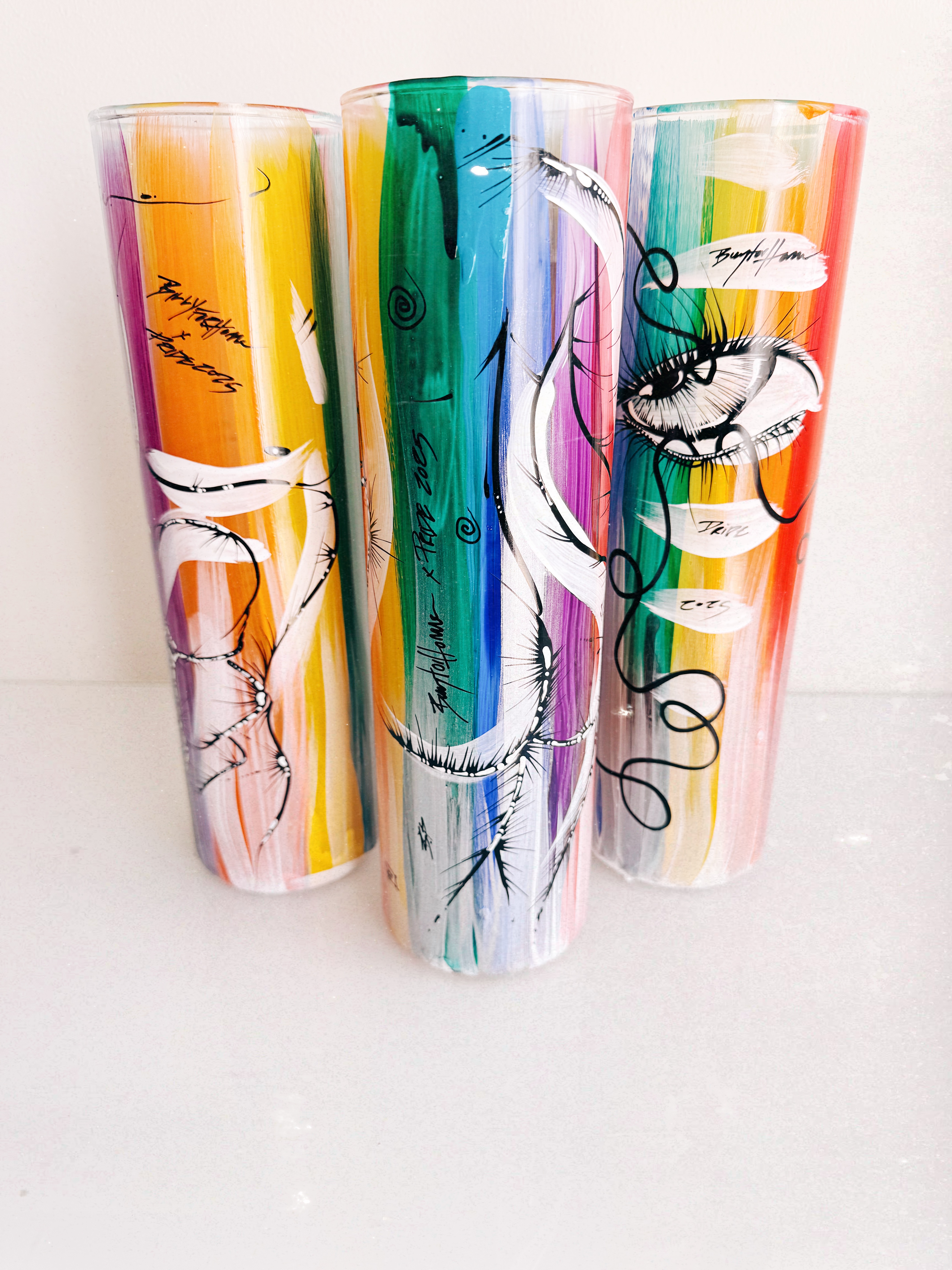 LE PRIDÈ EXCLUSIF (Limited 2025 Pride Edition) - 23