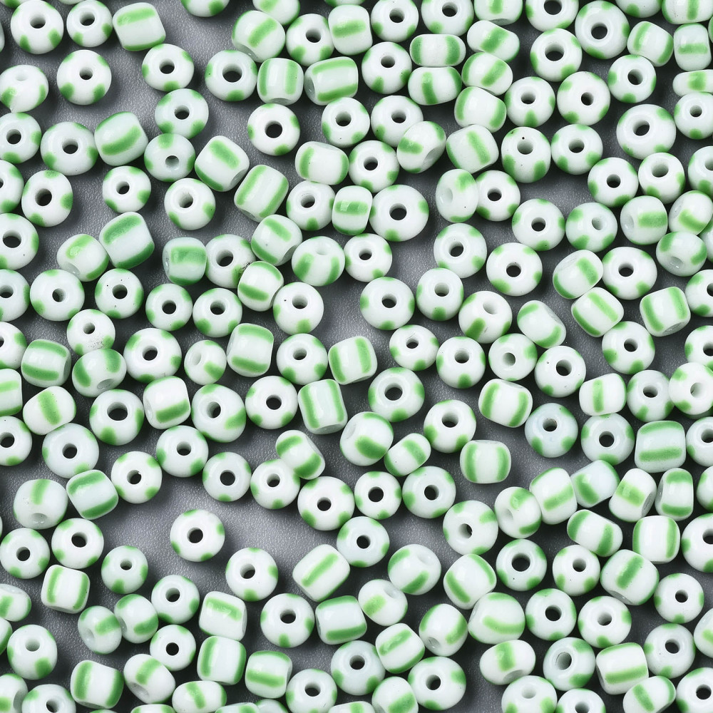 Seedbeads 8/0 randig grön