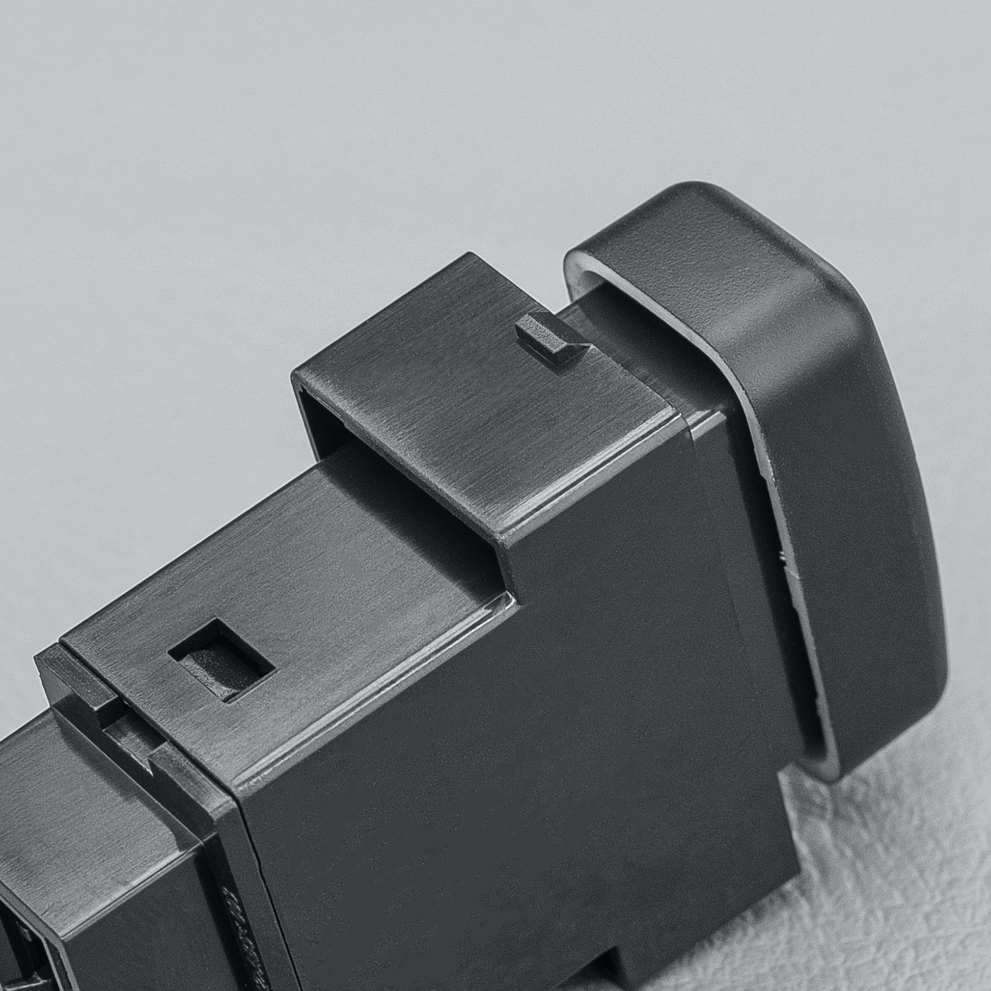 Tall Type Push Switch to Suit Mitsubishi | Driving Lights - 3