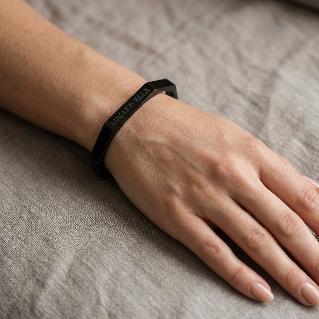 Svart personlig armring med gravyr - Rostfritt stål - 3