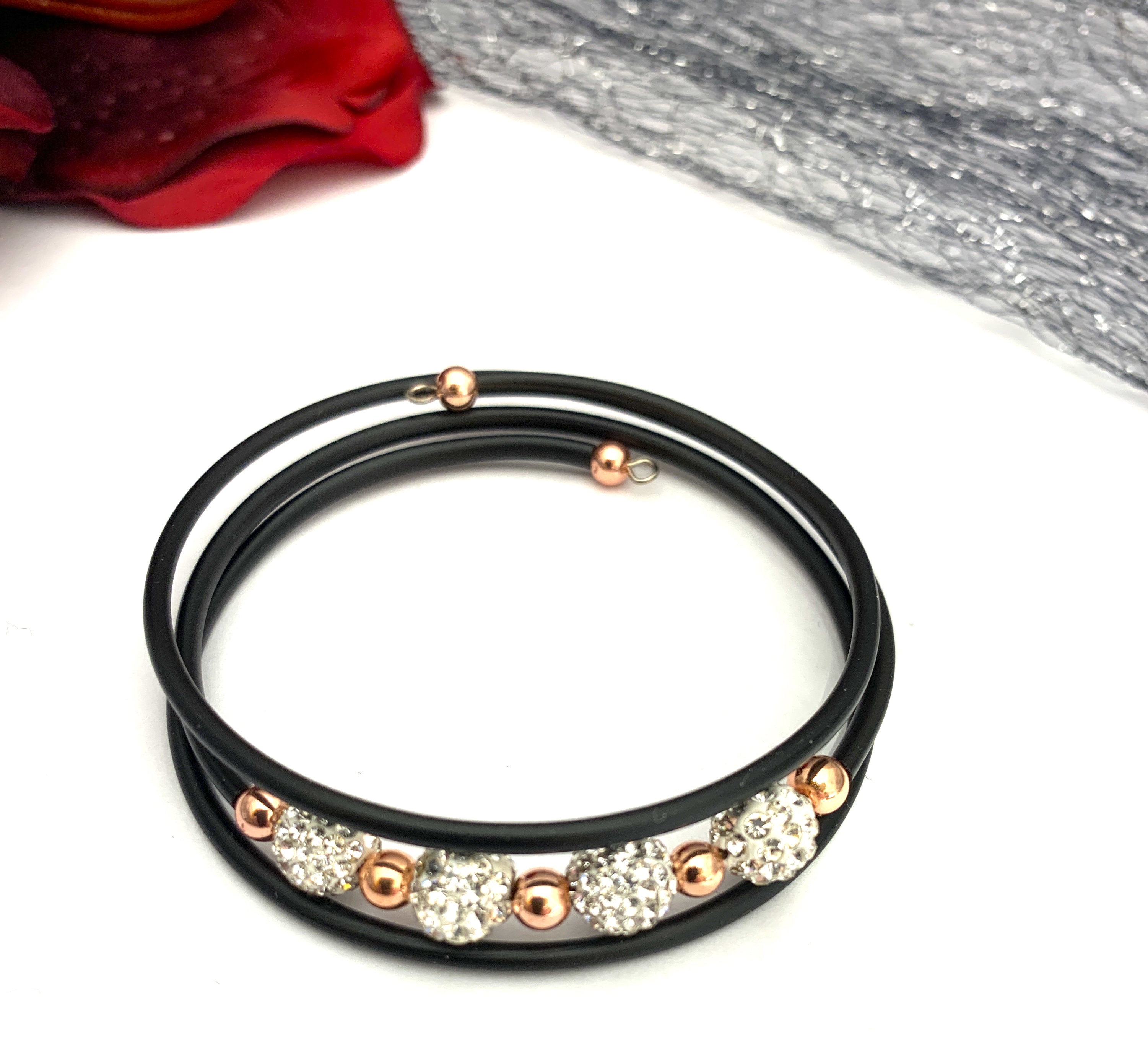 Delicious Rosé Armband Swarovskikristaller Svart gummi - 3