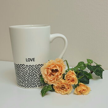 Mugg Love Vit
