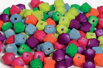 Pearl 'n Fun Kahdeksankulmion helmet 8mm 125g