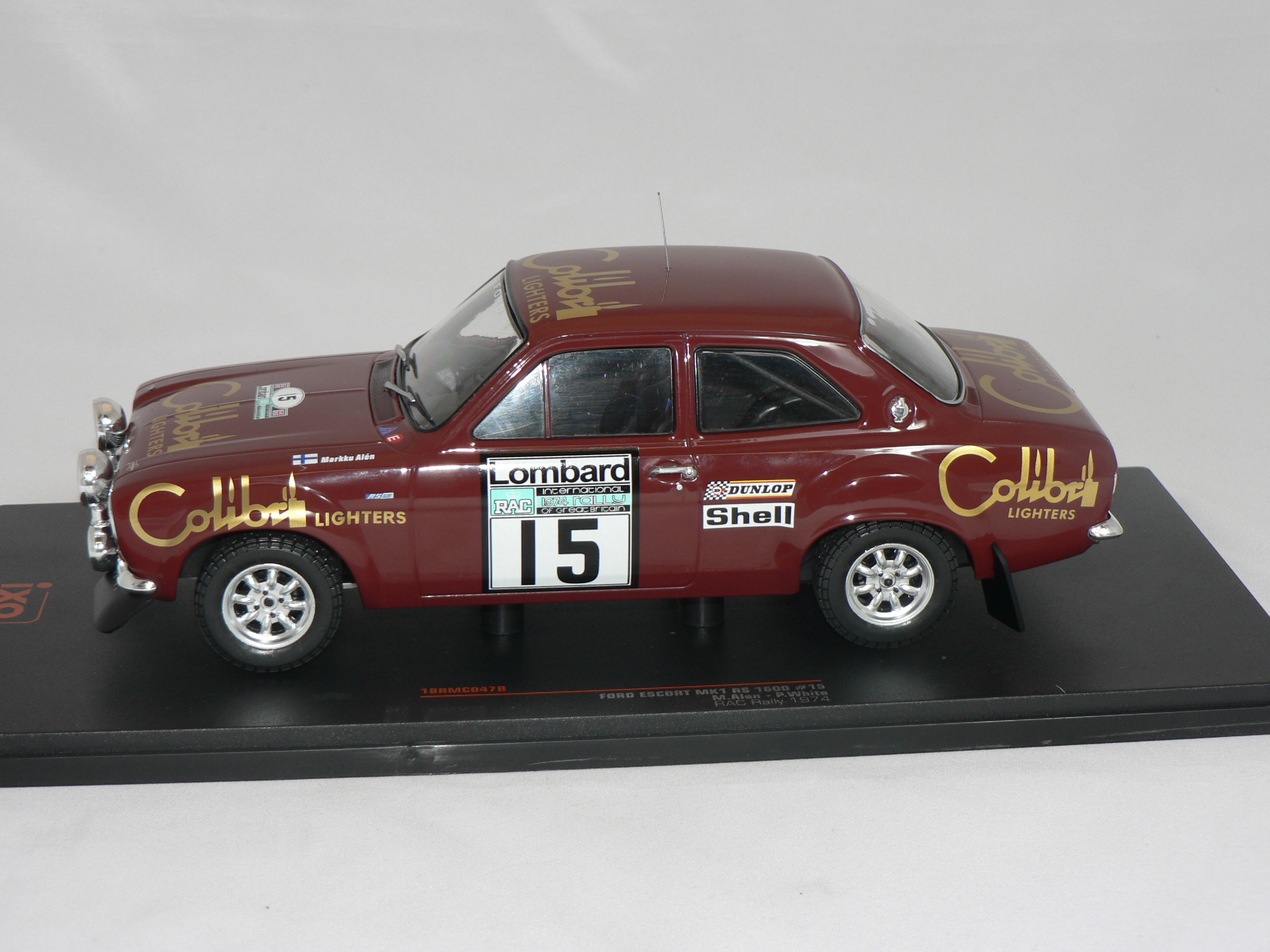 Ford Escort MK1  RS 1600 # 15 ( RAC Rally 1974 M.Alen/P.White )  1:18  Ixo - 3