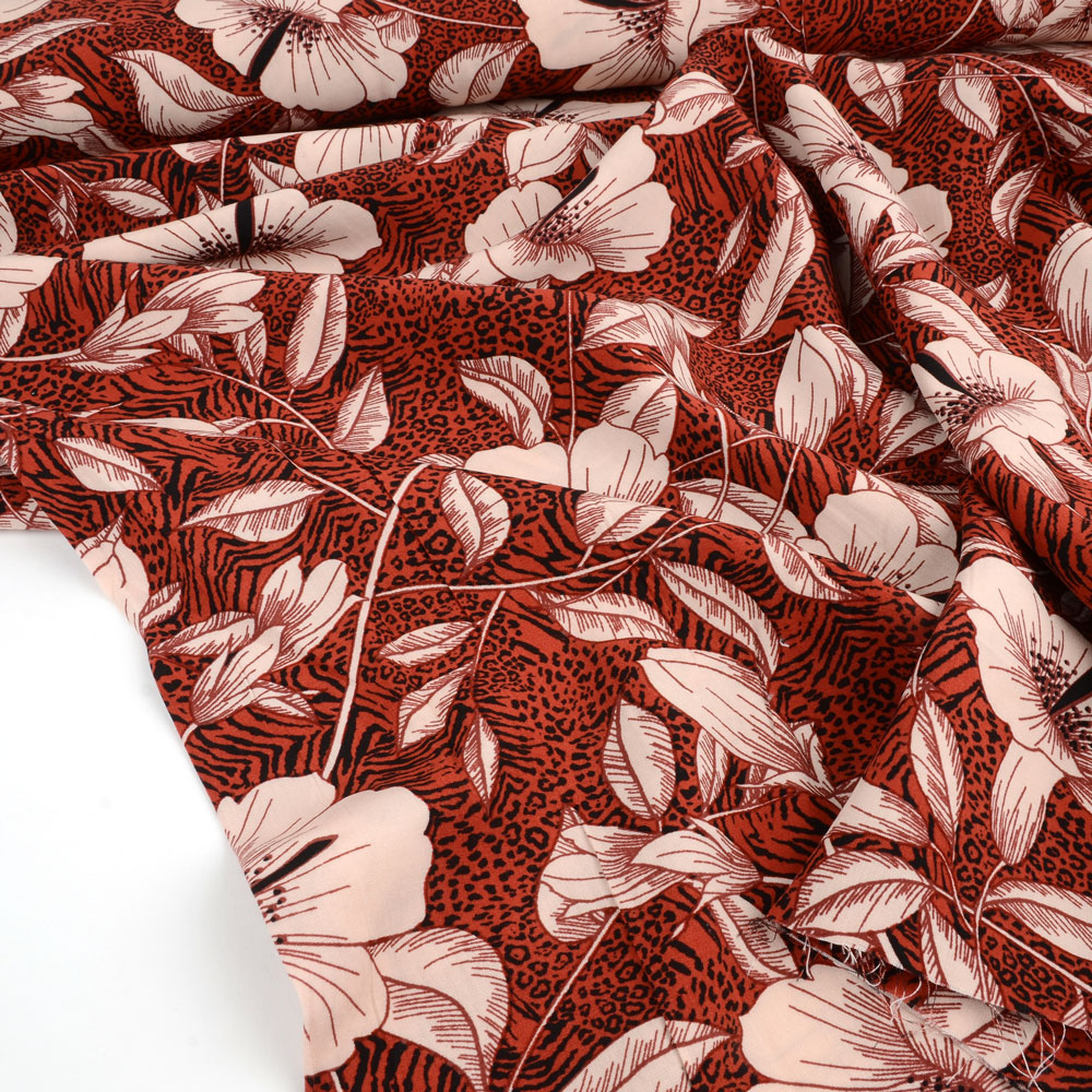 VÄVD VISCOSE -  TROPICAL RED - 2