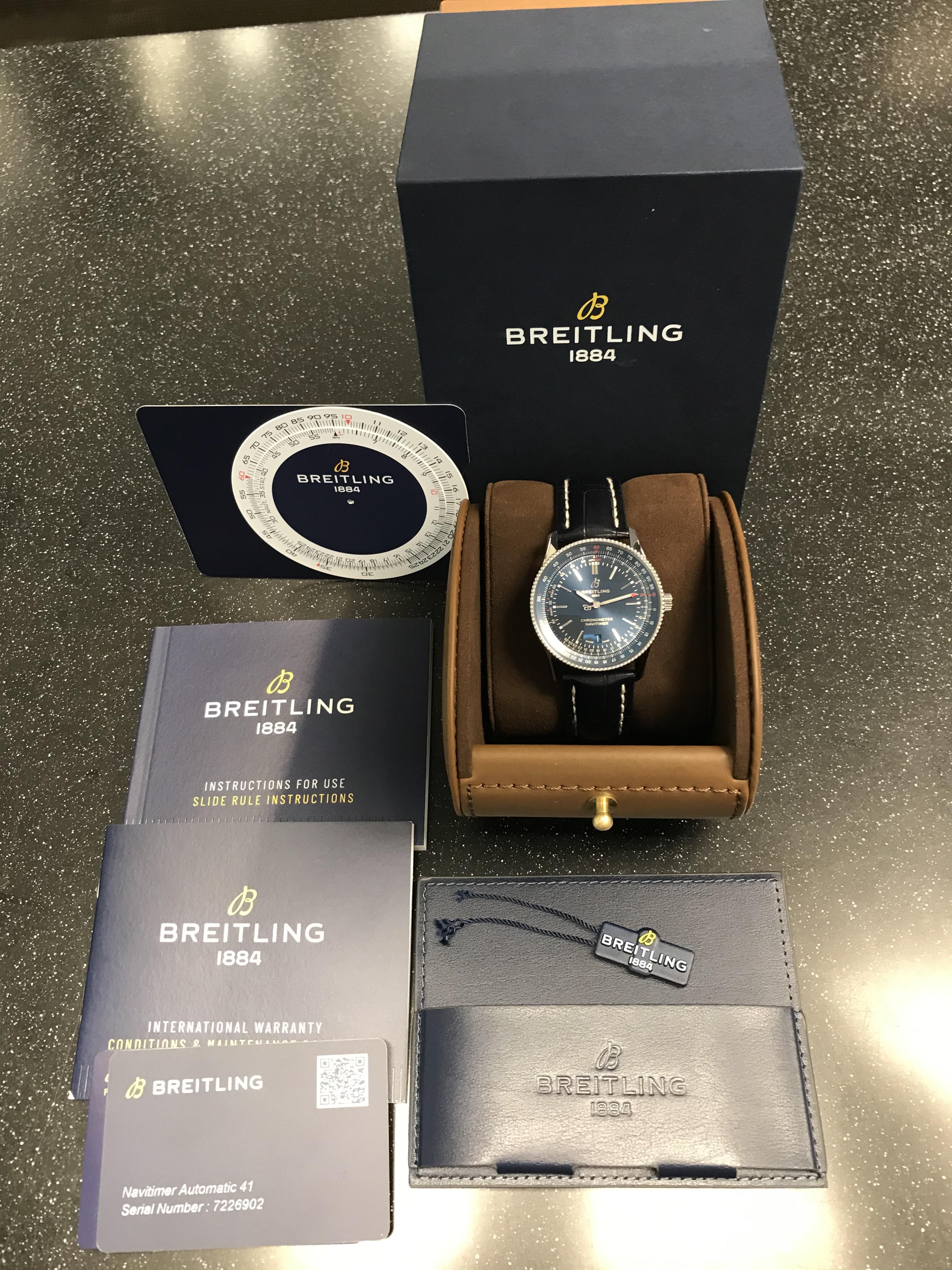 SÅLD 2 september 2021 för 29.900:- Breitling Navitimer Automatic 41 Blå1 - 2