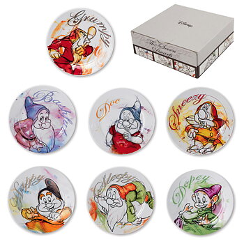 7 stycken Disney samlartallrikar med motiv av dvärgarna  från Snövit