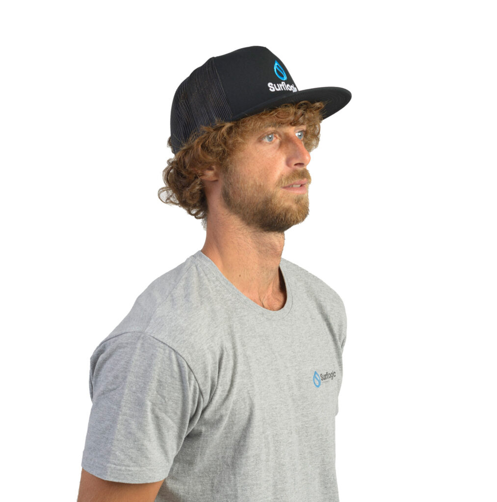 SURFLOGIC Flat trucker black - 3