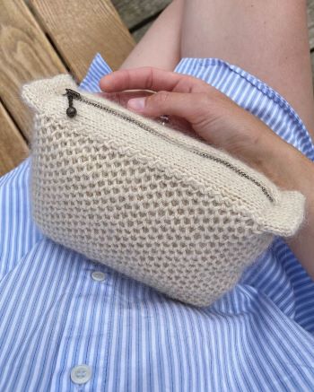 Honey Clutch, PetieKnit