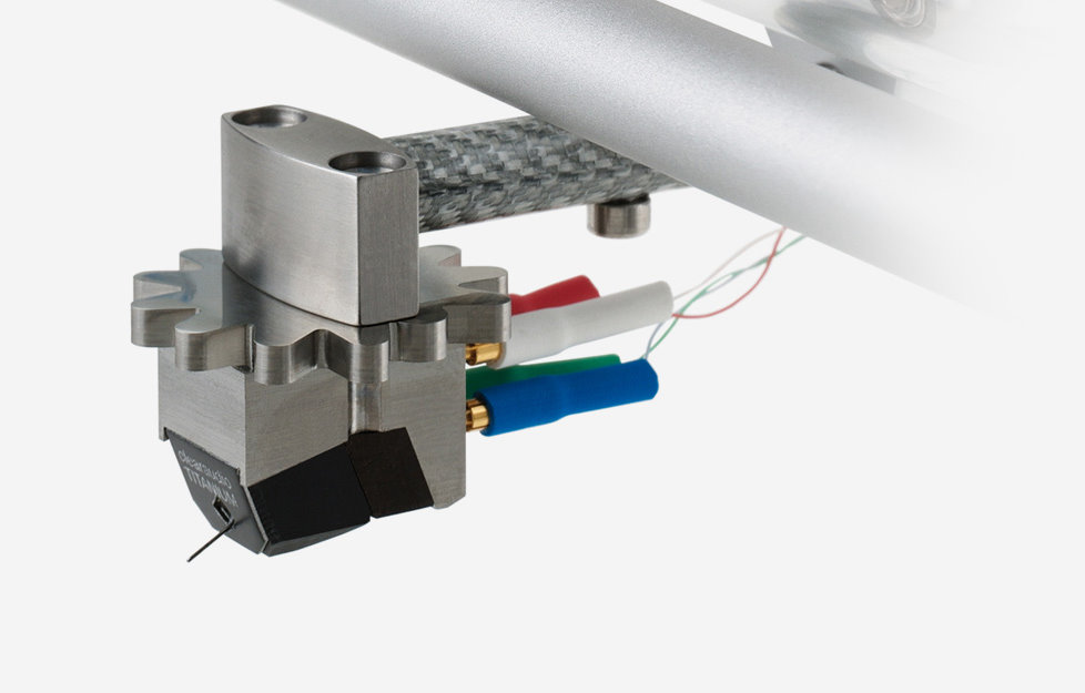 Clearaudio Titanium V2 MC Pickup - 2