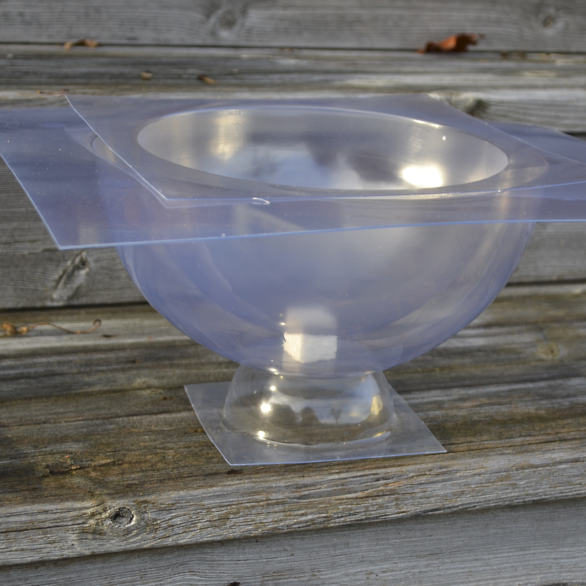 ROUND BOWL with foot - 4