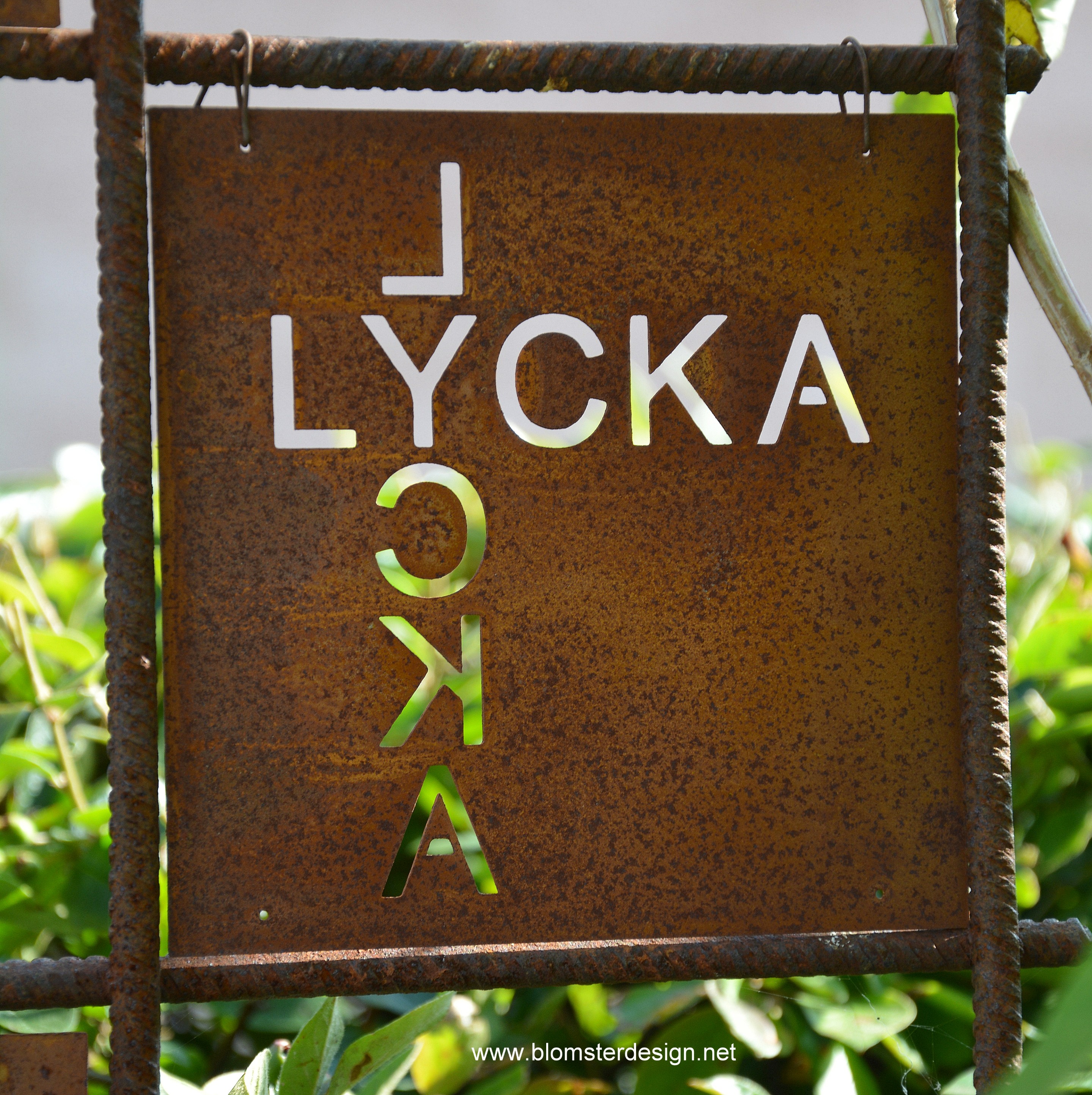 Rostig skylt till armeringsnät LYCKA 14 cm