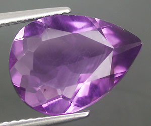 4.58 ct lyxig naturlig obehandlad ametist ädelsten