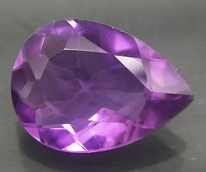 4.58 ct lyxig naturlig obehandlad ametist ädelsten - 3