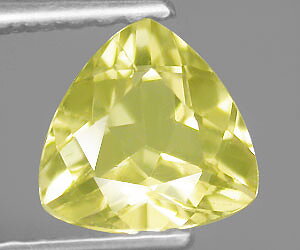 Piedra preciosa de berilo dorado natural trillante increíblemente hermosa de 0,73 ct