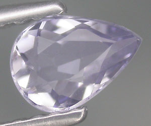 Piedra preciosa de berilo azul natural increíblemente hermosa