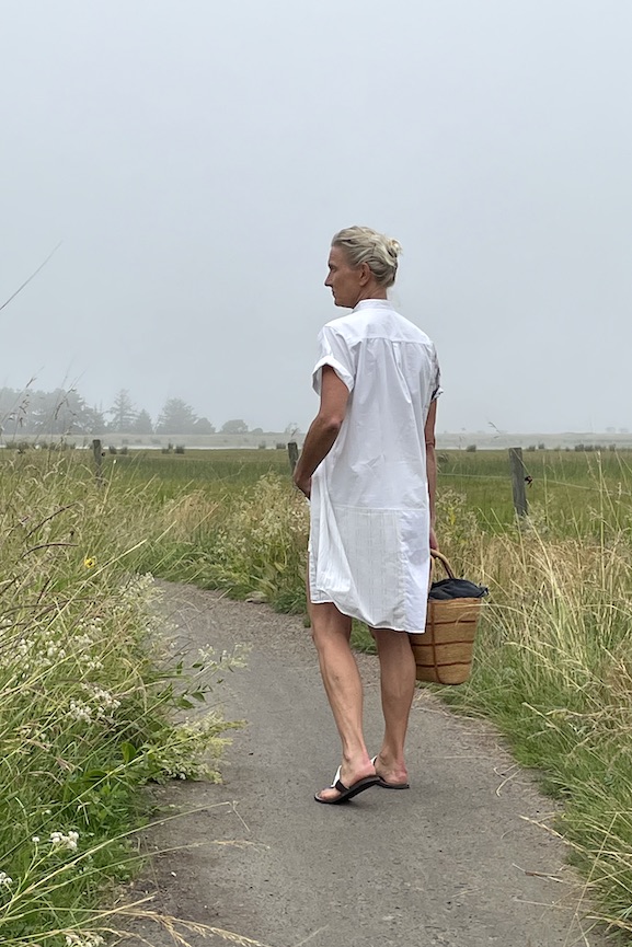 SÅLD Skjortklänning, vit/svart - 3