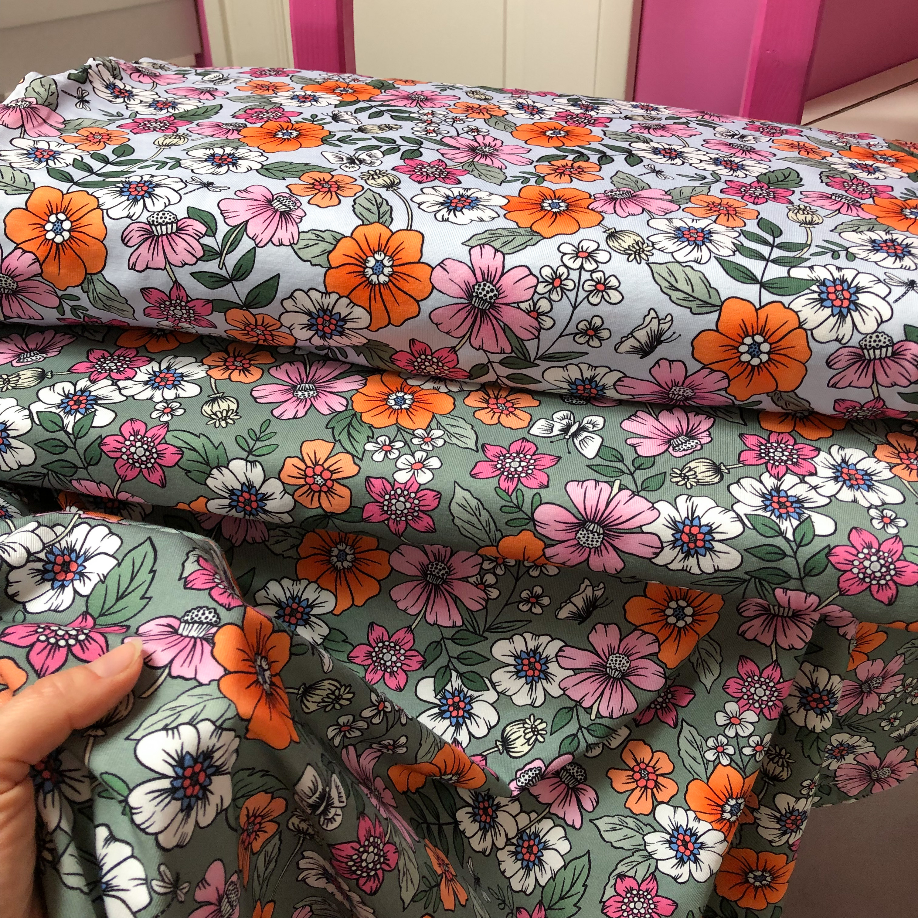 SLUTSÅLT Jerseytyg ekologisk bomull,  "Grace" blue, metervara, 220 kr/m - 10