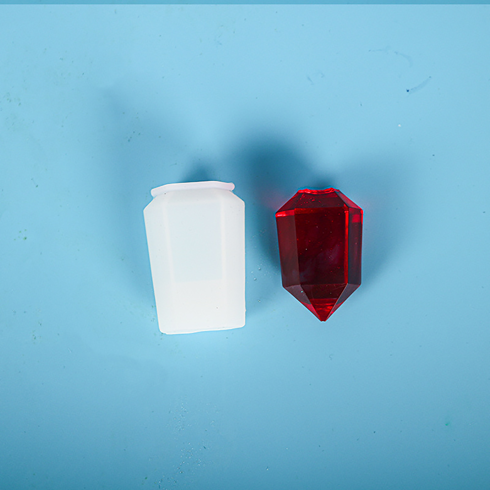 Silicone Resin Mold  Cone / prisma / bullet /pendulum 40mm