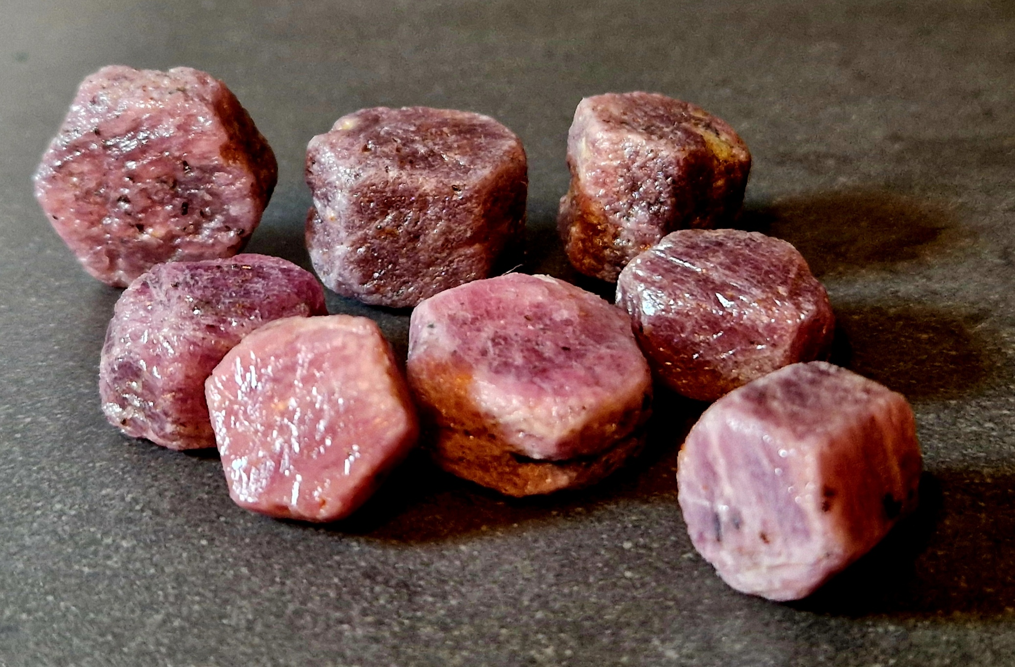 Rå Hexagonal Rubin