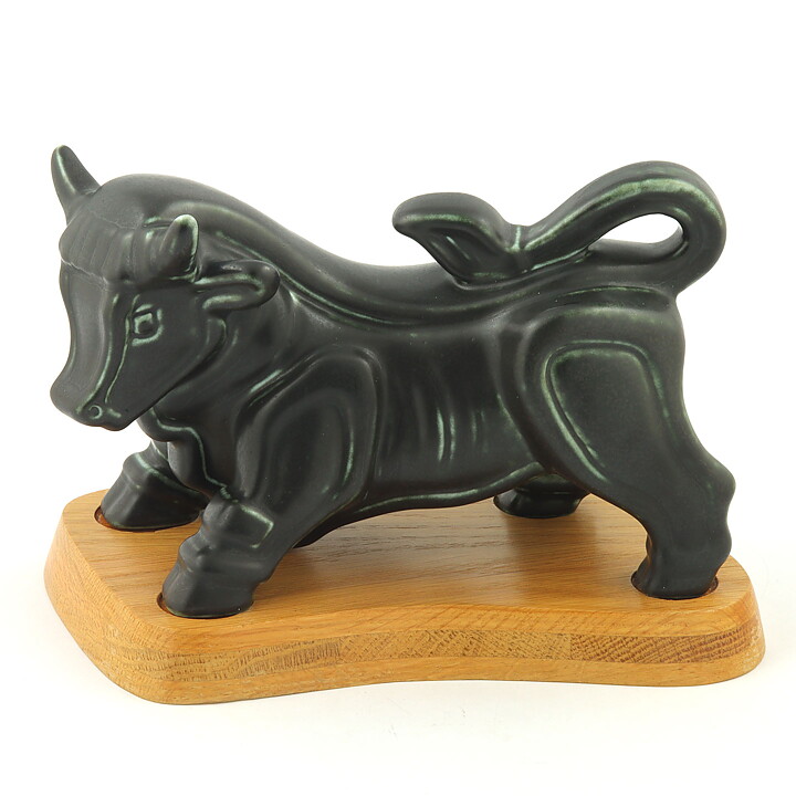 Gunnar Nylund (1950s) Black Modernistic Bull 19 cm