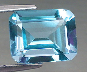 Piedra preciosa de fluorita azul natural rara de lujo de 3,88 ct