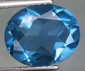 Fluorita que cambia de color natural muy rara de 3,98 ct - 2